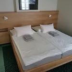 Vacek Pod Vezi 4* Hradec Králové