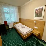 Vacek Pod Vezi 4*