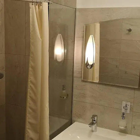 Vacek Pod Věží Hotel