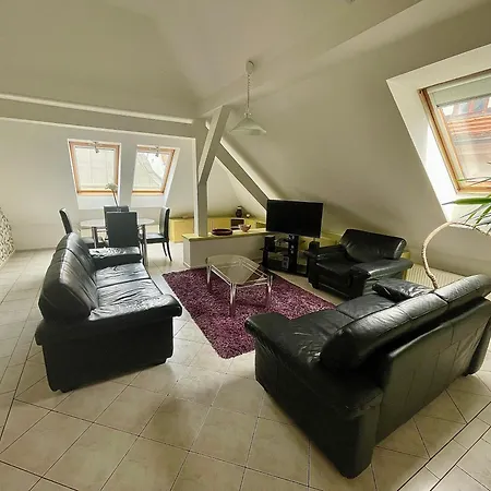 Hotel Vacek Pod Vezi 4*