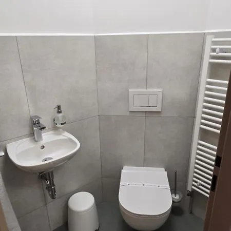 Vacek Pod Vezi 4*