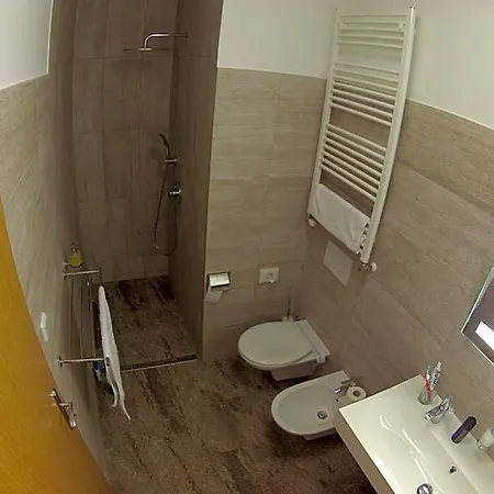 Vacek Pod Vezi 4*