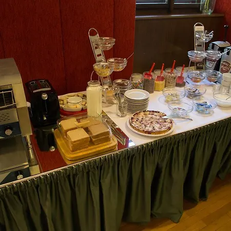 Vacek Pod Vezi Hotel 4*