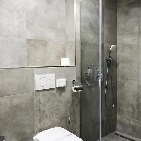 Vacek Pod Vezi 4*
