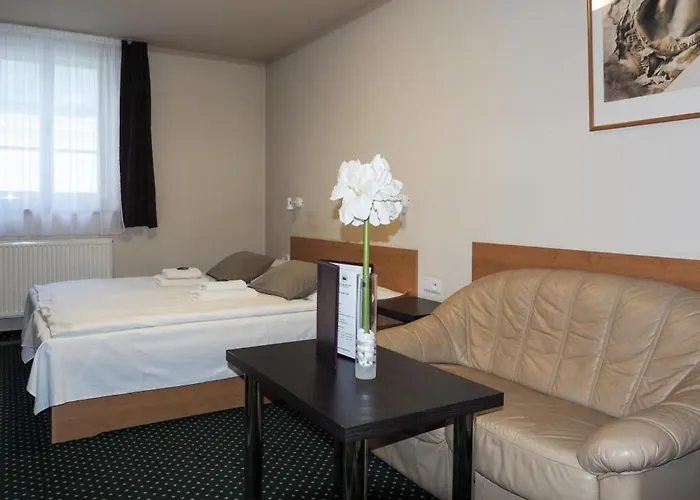 Vacek Pod Vezi 4* Hradec Králové
