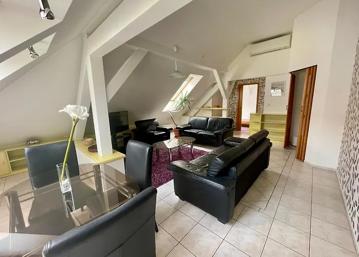 Vacek Pod Věží Hradec Králové