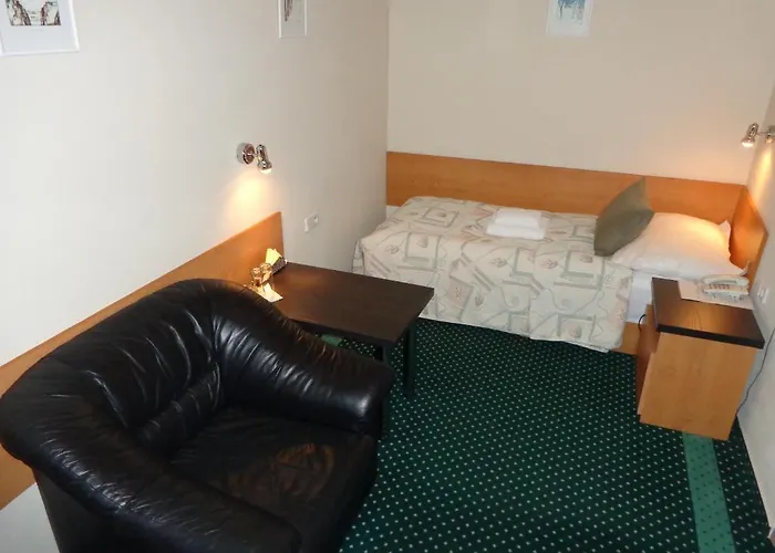 Vacek Pod Věží Otel